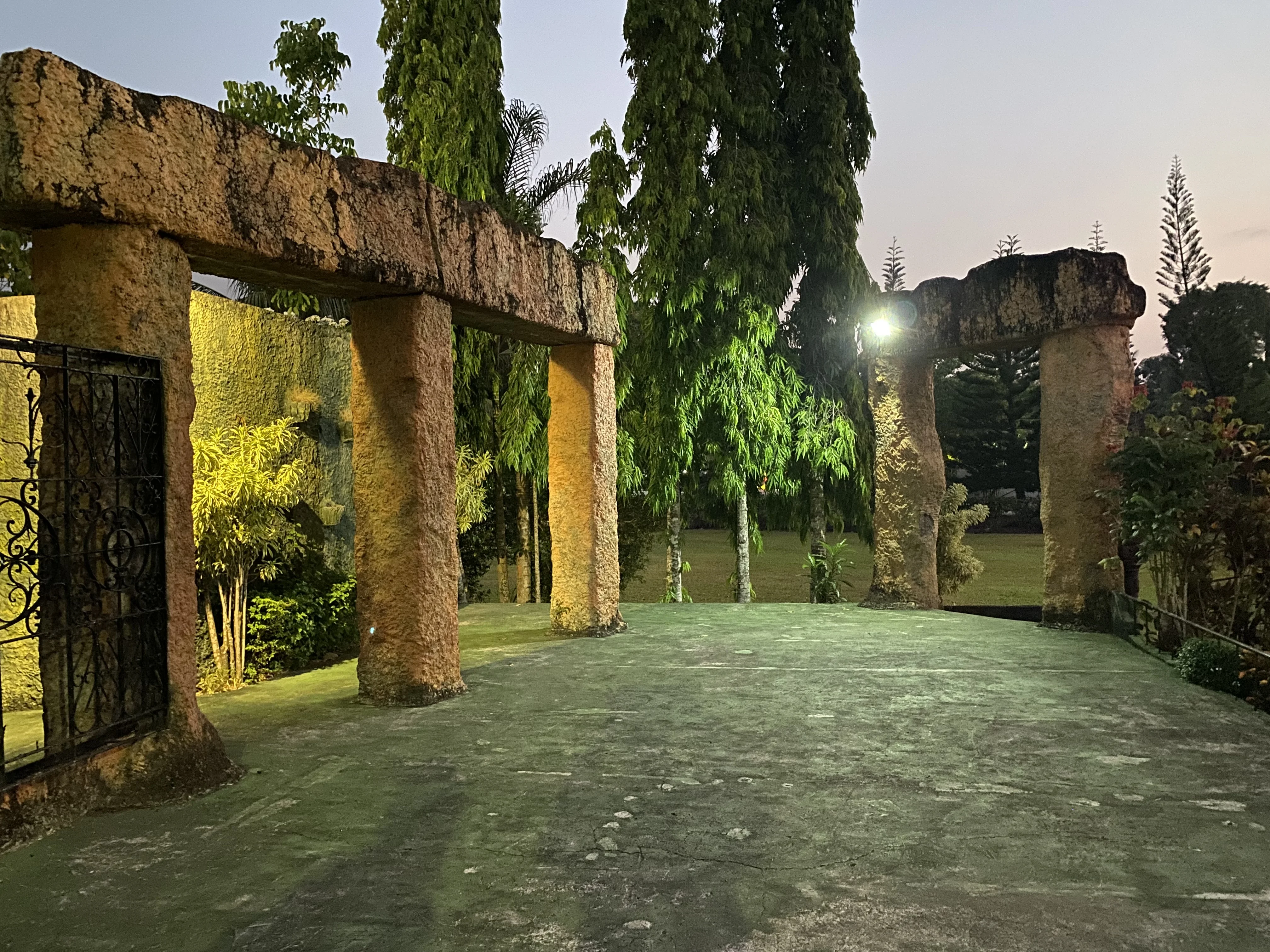 Pillars at The Ruins